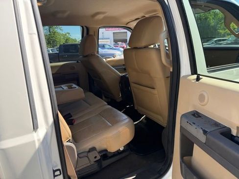 Used 2011 Ford F250 Lariat w/ Lariat Interior Pkg AWD/4WD image 36