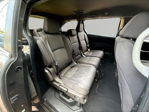 Used 2021 Honda Odyssey EX image 24