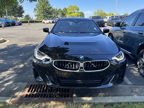 Used 2025 BMW 230i xDrive Coupe w/ Premium Package AWD/4WD image 3