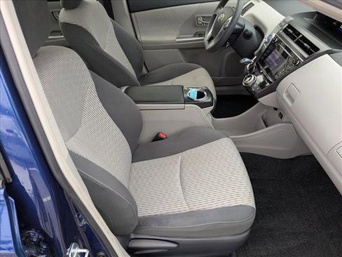 Used 2015 Toyota Prius V Two image 22