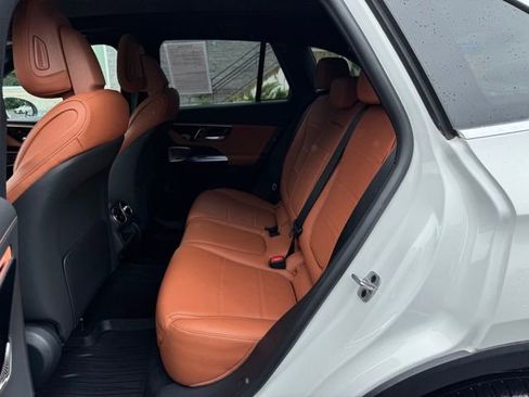 Certified 2023 Mercedes-Benz GLC 300 4MATIC image 12