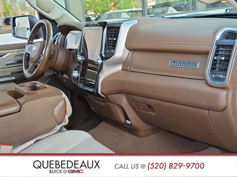 Used 2019 RAM 1500 Laramie AWD/4WD image 30