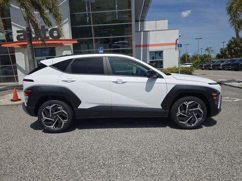 New 2026 Hyundai Kona SEL Premium FWD image 8
