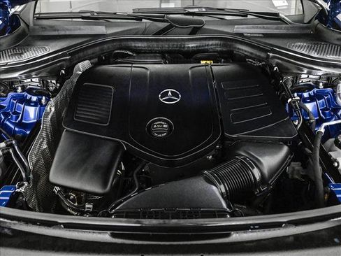Used 2023 Mercedes-Benz GLC 300 4MATIC image 25