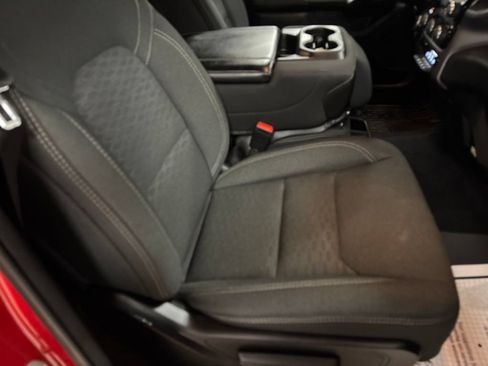 Used 2025 RAM 1500 Big Horn AWD/4WD image 34