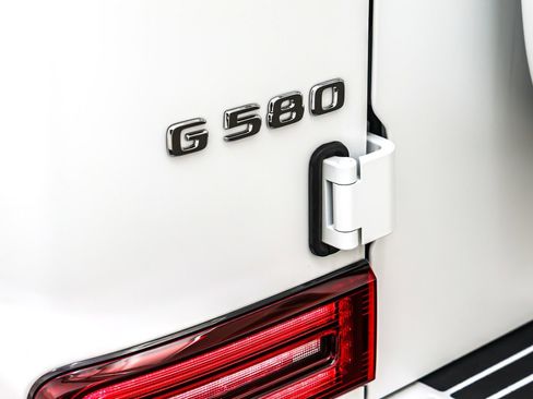 New 2025 Mercedes-Benz G 580 w/ EQ Technology image 9