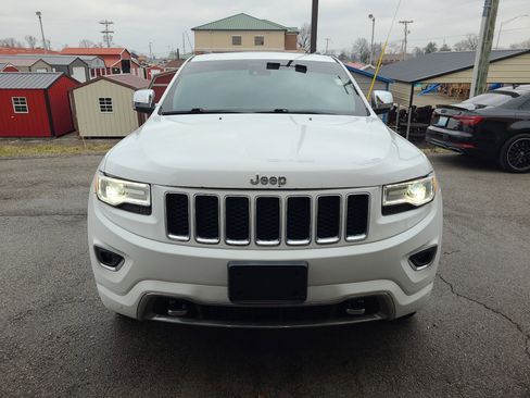 Used 2015 Jeep Grand Cherokee Overland w/ Advanced Technology Group image 8