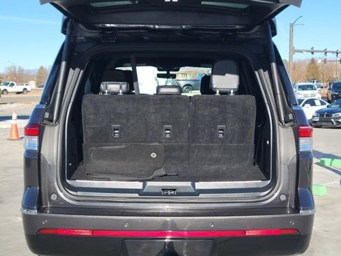 Certified 2023 Lincoln Navigator 4WD image 12