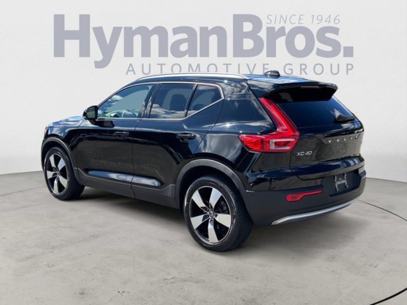 Used 2019 Volvo XC40 T5 Momentum AWD/4WD image 5