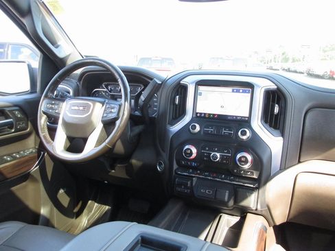 Used 2019 GMC Sierra 1500 SLT w/ SLT Premium Package image 26