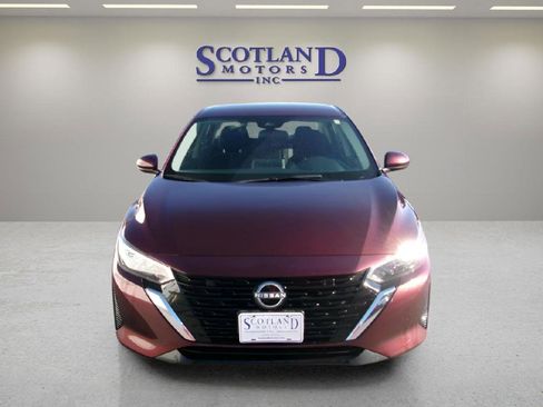 Used 2024 Nissan Sentra SV FWD image 3