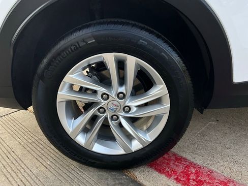 Used 2025 Buick Envista Preferred image 9