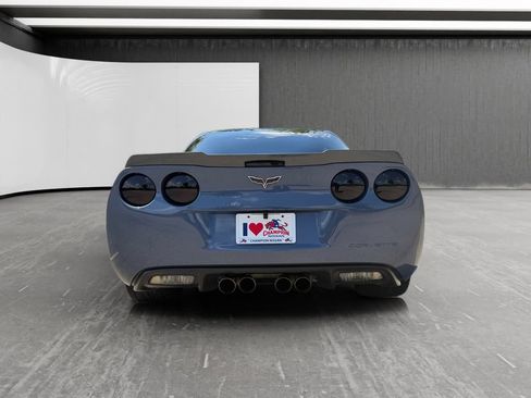 Used 2011 Chevrolet Corvette Coupe w/ Preferred Equipment Group RWD image 4