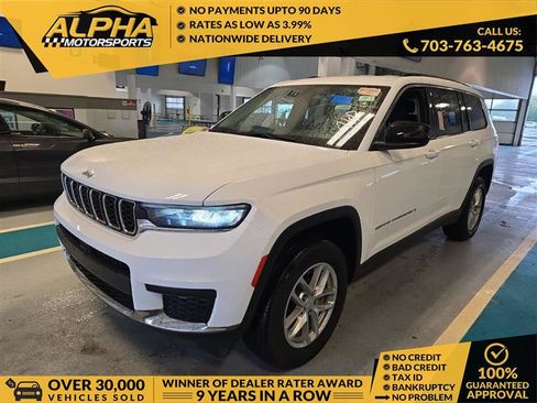 Used 2023 Jeep Grand Cherokee L Laredo w/ Luxury Tech Group I AWD/4WD image 1