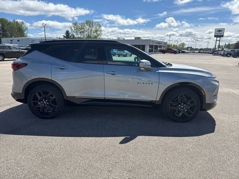 Used 2024 Chevrolet Blazer RS w/ Driver Confidence II Package AWD/4WD image 4