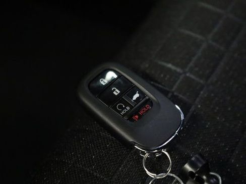 New 2026 Honda HR-V Sport image 33