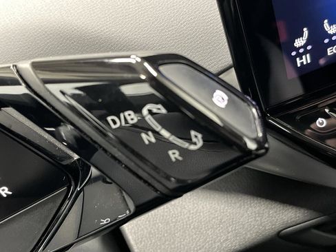 Used 2022 Volkswagen ID.4 Pro S image 22