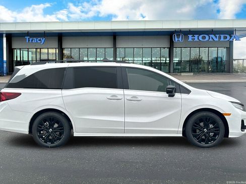 New 2026 Honda Odyssey Sport-L image 3