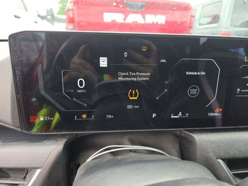 Used 2025 Kia K4 GT-Line w/ GT-Line Premium Package FWD image 3