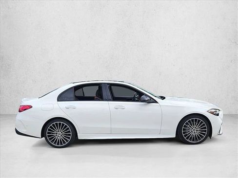 Used 2023 Mercedes-Benz C 300 Sedan image 4