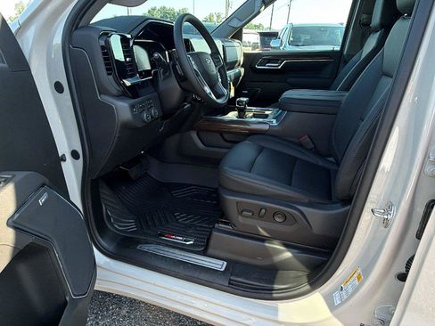 New 2026 Chevrolet Silverado 1500 RST w/ RST All Star Premium Package AWD/4WD image 16