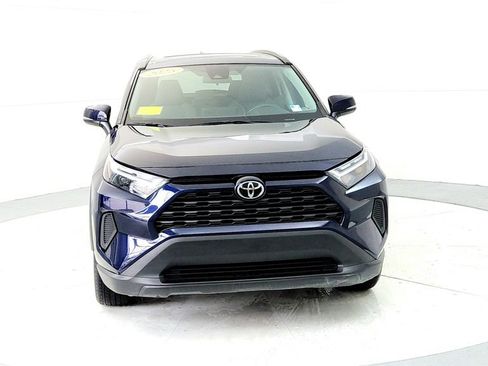 Used 2025 Toyota RAV4 XLE w/ Convenience Package AWD/4WD image 8