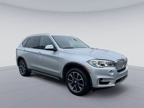 Used 2017 BMW X5 xDrive35i AWD/4WD image 11