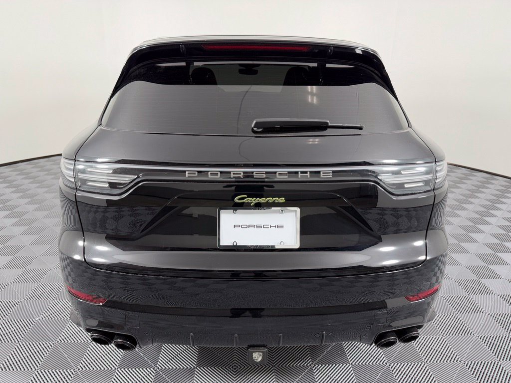 Certified 2022 Porsche Cayenne E-Hybrid AWD/4WD image 14