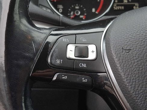 Used 2017 Volkswagen Passat 1.8T R-Line image 17