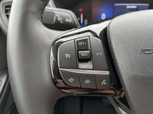 Used 2023 Ford Escape Active AWD/4WD image 28