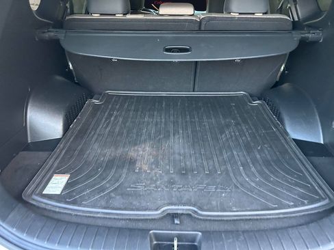 Used 2019 Hyundai Santa Fe SE FWD image 28
