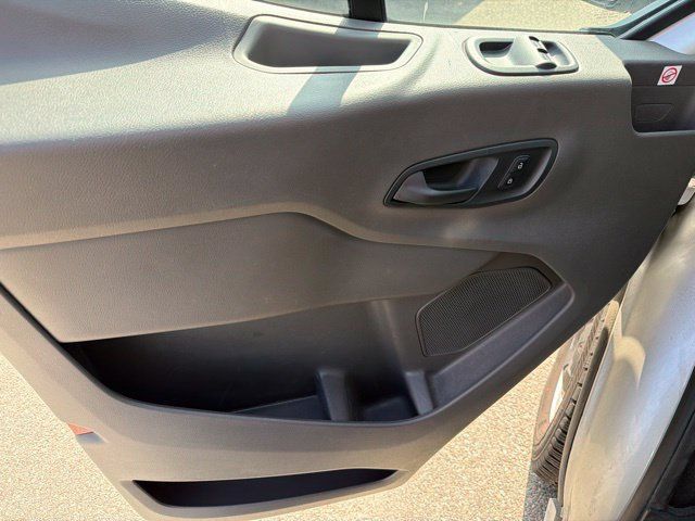 Used 2020 Ford Transit 250 Medium Roof RWD image 17