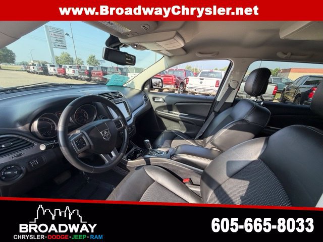 Used 2017 Dodge Journey Crossroad w/ Rear Seat Video Group I AWD/4WD image 14