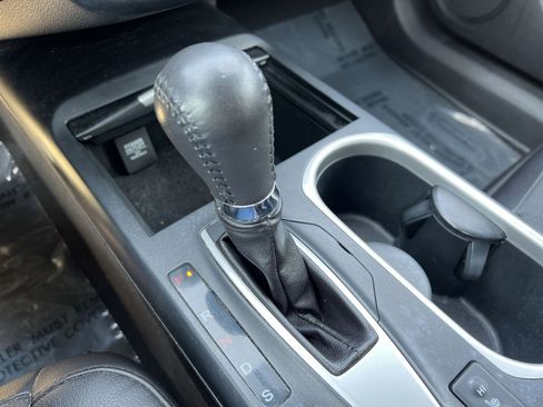 Used 2017 Acura RDX AWD w/ Technology Package image 19