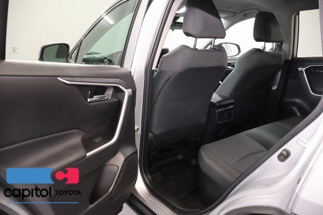 Certified 2024 Toyota RAV4 XLE AWD/4WD image 29