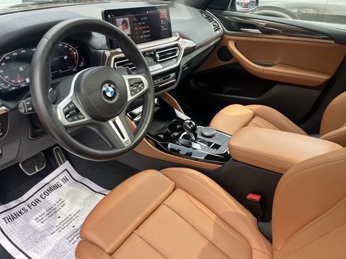 Used 2023 BMW X4 M40i w/ Shadowloine Package image 10