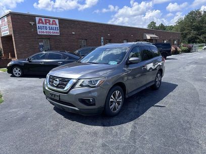 Used 2018 Nissan Pathfinder SL w/ Cargo Package