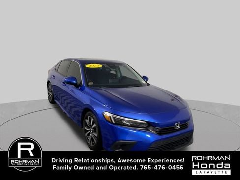 Used 2023 Honda Civic EX image 3