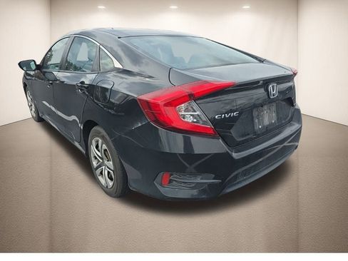 Used 2018 Honda Civic LX image 10