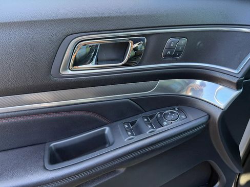 Used 2016 Ford Explorer Sport w/ Equipment Group 401A image 12