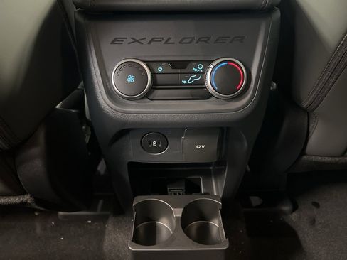 New 2026 Ford Explorer Active w/ Active Comfort Package image 28