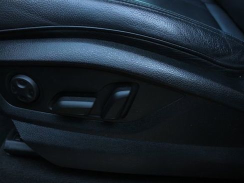 Used 2019 Audi Q7 3.0T Premium Plus image 3