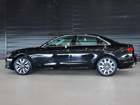 Used 2023 Audi A4 2.0T Premium w/ Convenience Package image 14