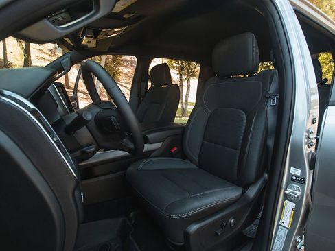 Used 2025 RAM 1500 Big Horn image 18