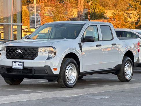 New 2026 Ford Maverick XL image 7