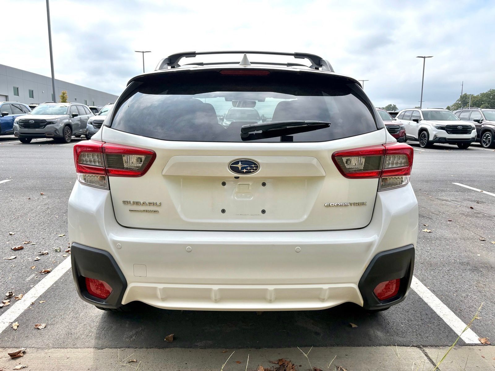 Used 2023 Subaru Crosstrek 2.5i Limited AWD/4WD image 5