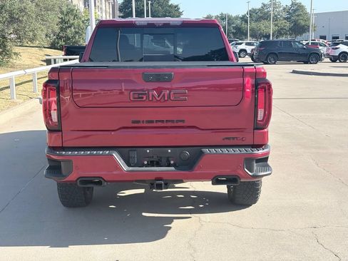 Used 2023 GMC Sierra 1500 AT4 w/ Technology Package AWD/4WD image 5