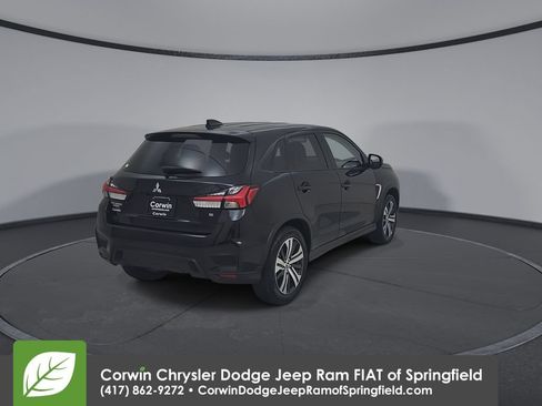 Used 2025 Mitsubishi Outlander Sport SE AWD/4WD image 14