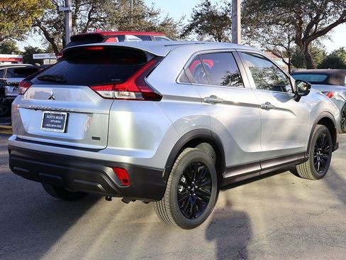 New 2025 Mitsubishi Eclipse Cross LE image 8