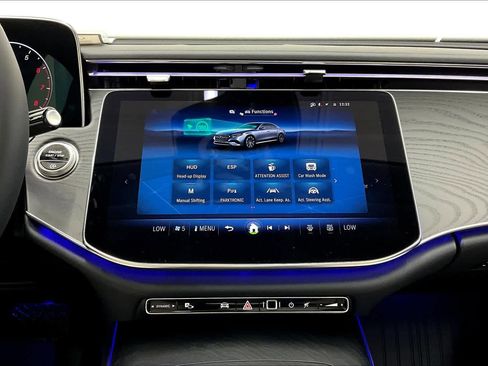 New 2026 Mercedes-Benz E 450 4MATIC Sedan image 18